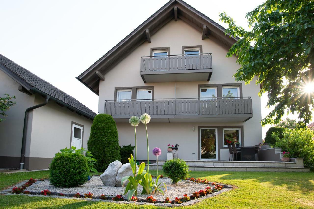 Appartementhaus Badria Bad Füssing Zewnętrze zdjęcie
