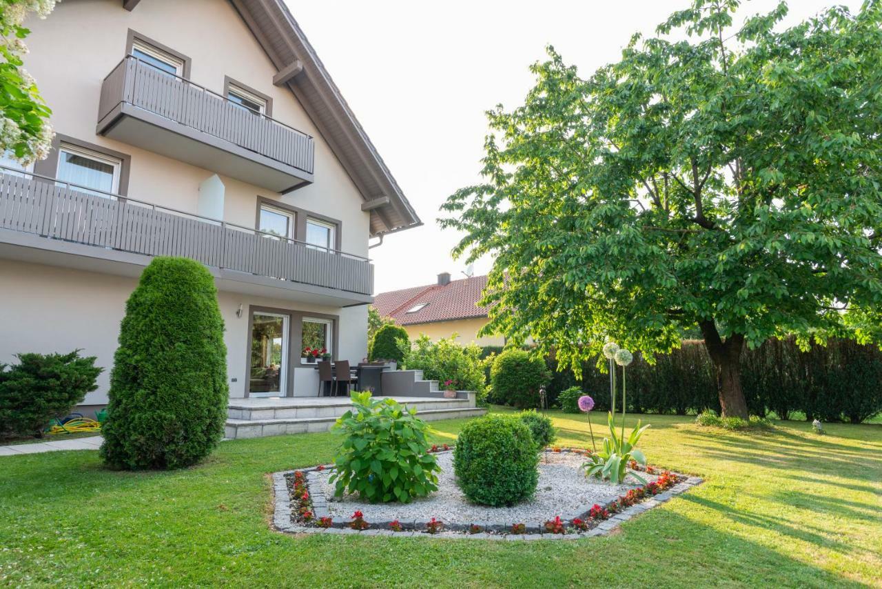 Appartementhaus Badria Bad Füssing Zewnętrze zdjęcie