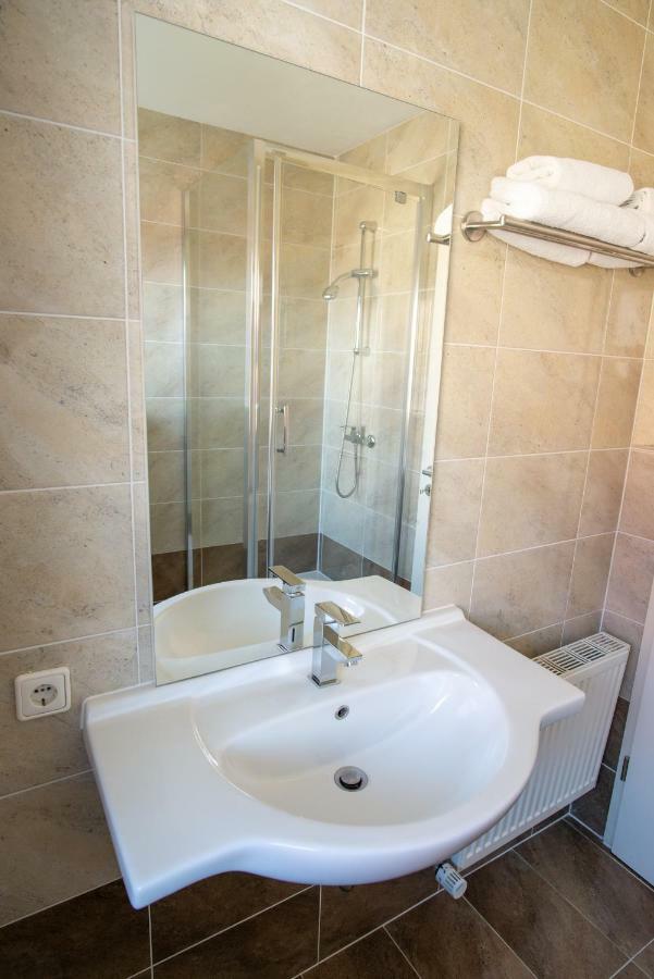 Appartementhaus Badria Bad Füssing Zewnętrze zdjęcie